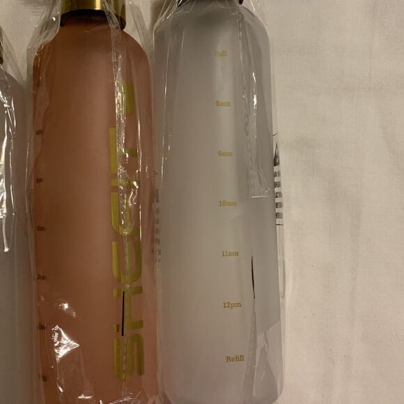 SHEFIT water bottle bundle of FIVE 32oz motivational with times on side.… - Picture 3 of 3
